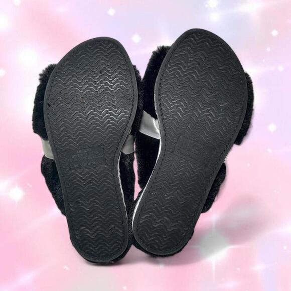 Black Dearfoams Slippers With White Bows - Picture 2 of 2